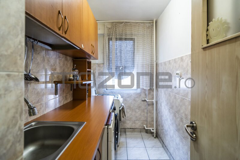 Lujerului, apartament 2 camere, 5 min. metrou Lujerului, decomandat, etaj 6/10, comision 0%.